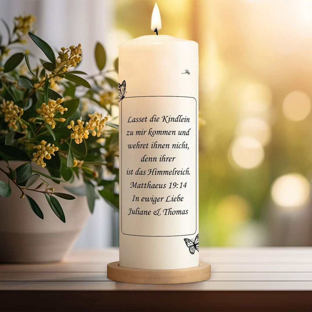 Große Kerze "Pusteblume Schmetterling" - Trauerkerze mit Namen, Datum & Wunschtext