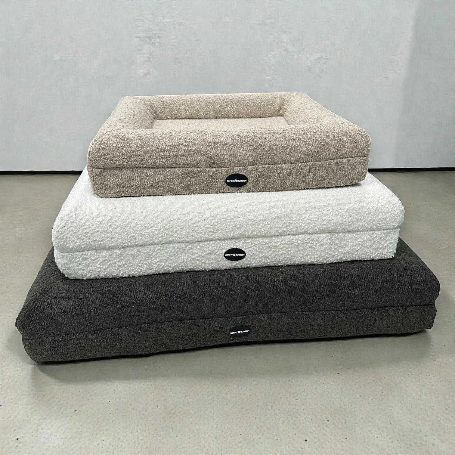 Hundebett Barklay Größe XS mit Bouclébezug