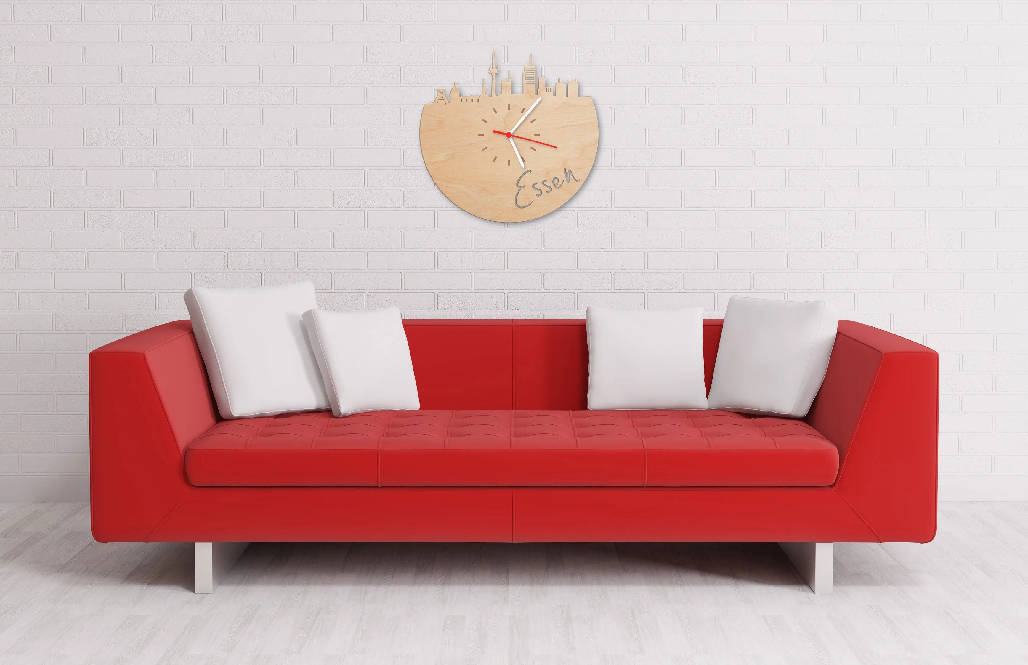 Wanduhr aus Holz Skyline Essen